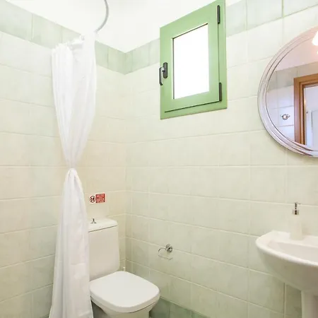 Selene Villa Gennadi